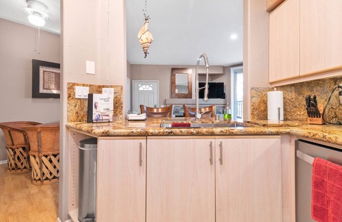 Carmel Mountain Ranch Apartment | Valley Views in Scenic San Diego