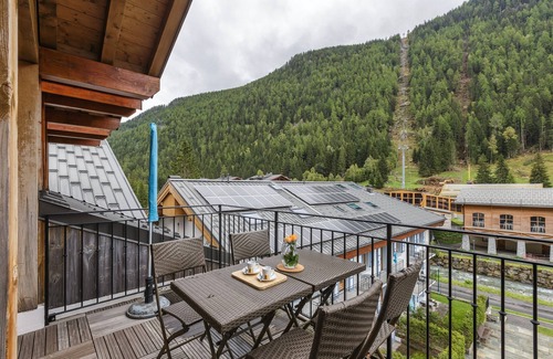Vallorcine Apartment | Vallorcine Loriaz 43 ski in/ski out, Vallorcine (Argentiere), France