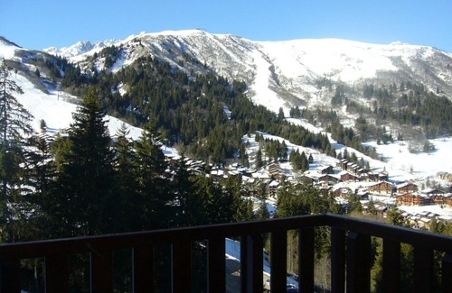 Les Avanchers-Valmorel Apartment | Valmorel: divisible studio in 2 rooms for 4 people, ski in ski out