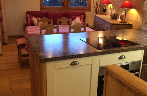 Les Avanchers-Valmorel Apartment | Valmorel renovated luxury ski apartment - sleep up to 6