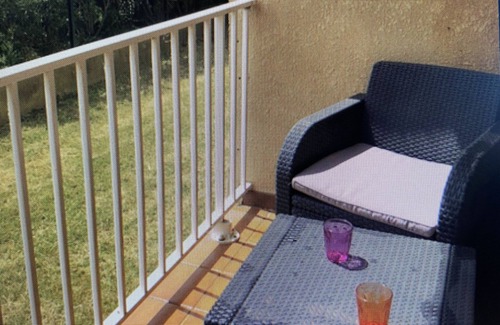 Valras-Plage Villa | Valras Plage T3, ground floor garden villa with all comforts
