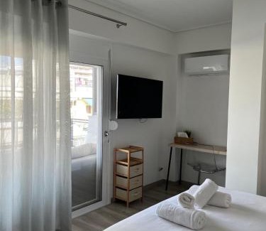Ampelokipoi Apartment | Vamelon