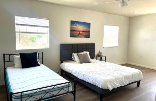 Panorama City House | Van nuys house