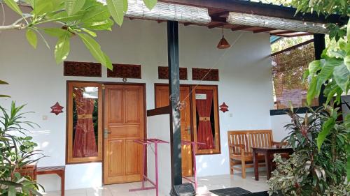 Pemuteran House | Van Santri Homestay Pemuteran