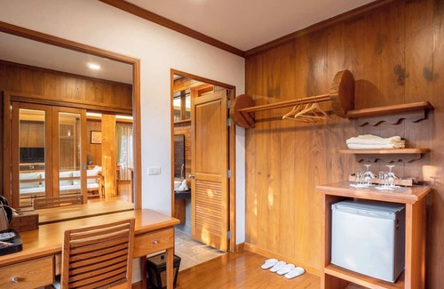 Tak Hotel | Vanasin Residence