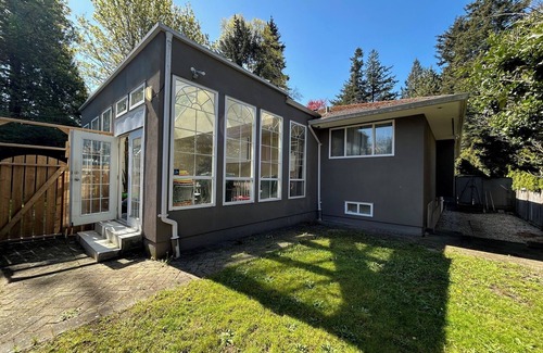 Marpole House | Vancouver Private 3 bedrooms 3 bathroom, 5 Min to airport, 15 min to Downtown