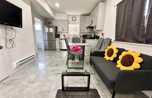 Knight Apartment | Vancouver’s Homey Laneway House