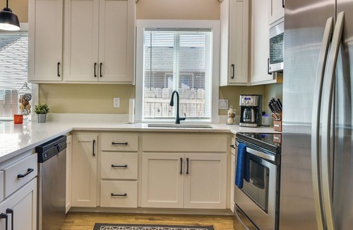 Five Corners House | Vancouver Vacation Rental ~ 8 Mi to Columbia River