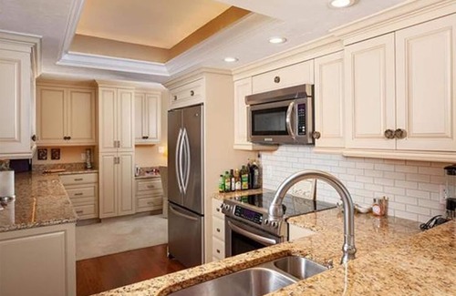 Vanderbilt Beach Condo | Vanderbilt Beach Access and on the intercostal!