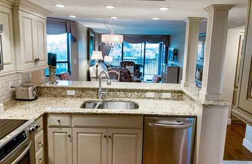 Vanderbilt Beach Condo | Vanderbilt Beach Access and on the intercostal!