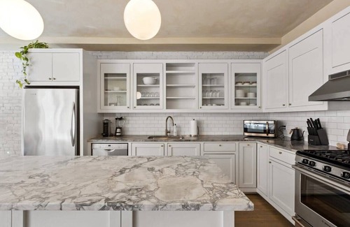 Tribeca Apartment | Vanderbilt by Rove Travel | Modern Design 2BR Loft
