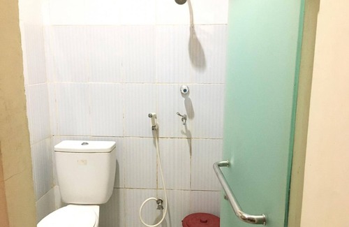 Bekasi House | Vanila Kost Jatiwarna - Caters to Women