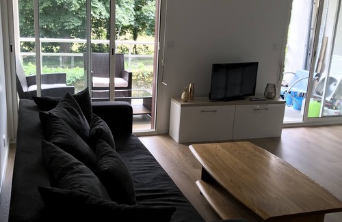Vannes Apartment | Vannes appt 42m2 near the port, quiet in a residential area neighborhood