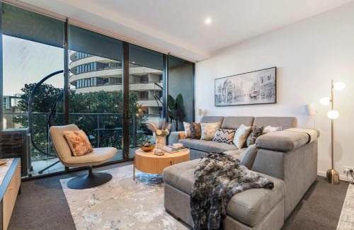 Docklands House | VAQUAY Anchor & Abode In Docklands
