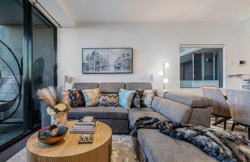 Docklands House | VAQUAY Anchor & Abode In Docklands