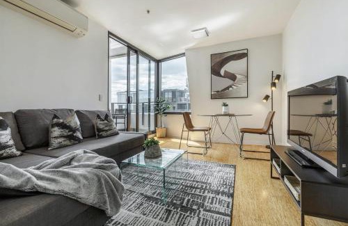 Brunswick House | VAQUAY Verge In Brunswick East
