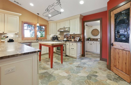 Templeton House | Vaquero Vines - Pool, Spa, Firepit and more!