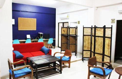 Chang Phueak Hotel | Varada Place