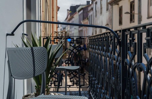 Ponta Delgada Apartment | Varanda Azul - First Mate Loft (City Centre)