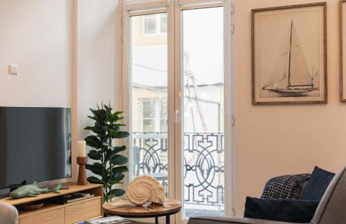 Ponta Delgada Apartment | Varanda Azul - First Mate Loft (City Centre)