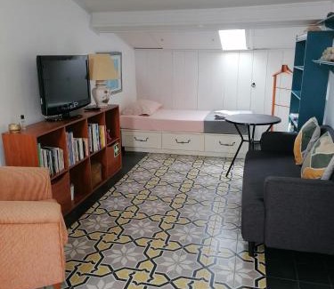 Angra do Heroismo Apartment | Varandas Miramar