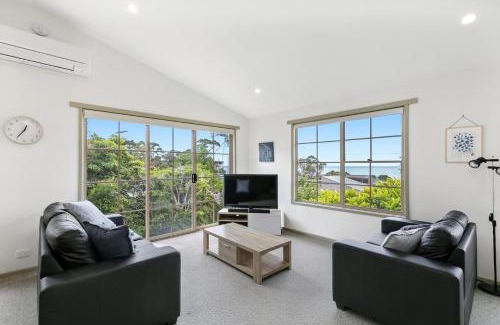 Lorne House | Vardon
