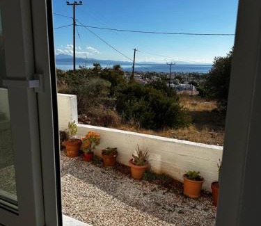 Spata-Artemida Apartment | Vasiliki Studio, beautiful new built Appartement 10 km to airport
