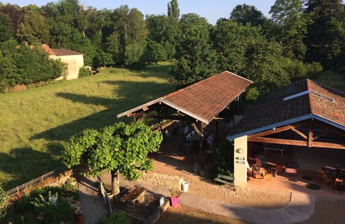 La Roche-Vineuse House | Vast charming house with swimming pool