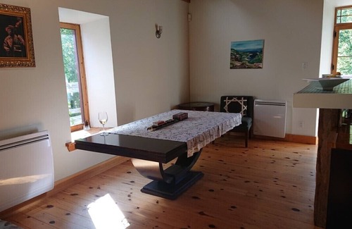 Stoneham-et-Tewkesbury Cottage | Vast open post and beam cottage CITQ 294676