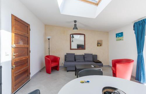 Charleval Apartment | Vaste appart de 45 m2 climatisé -n4