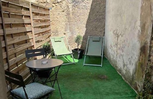 Prefecture Apartment | Vaste Appartement Rénové - Centre Ville