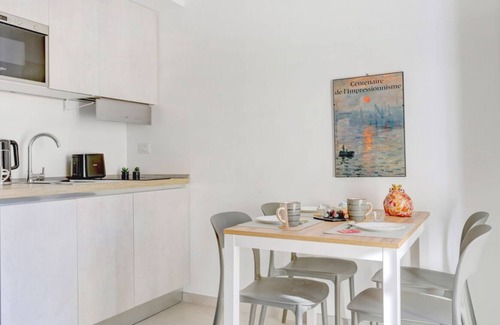 Quartiere XIII Aurelio Apartment | Vatican Loft with Balcony - Home and More