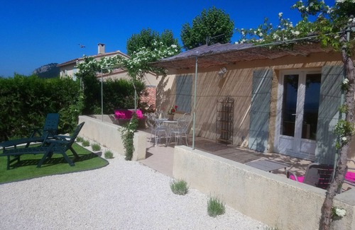 Le Barroux House | Vaucluse- Pied du Ventoux- Le Barroux- Gravel house