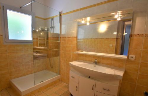 Vaujany House | VAUJANYLOCATIONS - ROCHES GRANDES 47