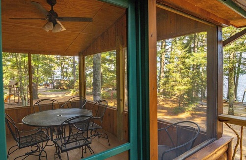 Orr Cabin | Vaulted Ceilings and a Stunning Main Room (Pet-Friendly)