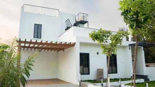Cheyyur House | VB beach Villa