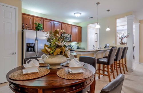 Florida Central Atlantic Coast Apartment | VC10-202 Beautiful Lake View
