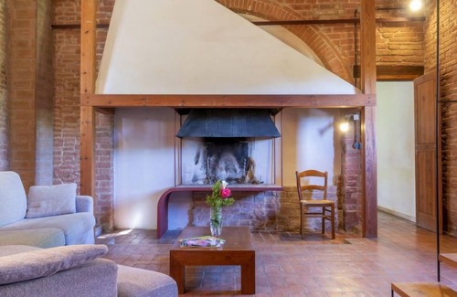 Castiglione del Lago House | Vecchio Mulino by Interhome