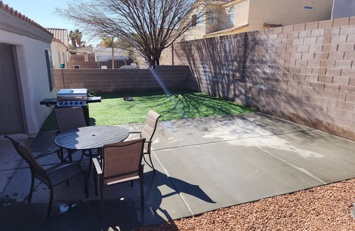 North Las Vegas House | Vegas Vacation Home . Close to The STRIP