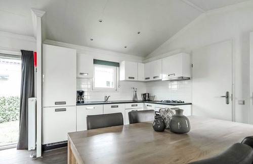 Dordtse Biesbosch House | Velthorst 6 by Interhome