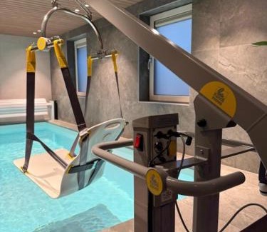 Wekerom Villa | Veluwe Villa met Binnenzwembad & Wellness | 12 personen | Rolstoelvriendelijk
