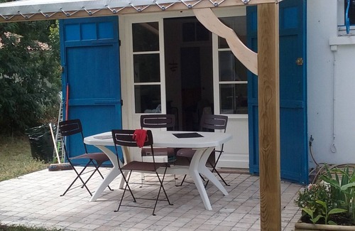 Vendays-Montalivet Villa | Vendays Montalivet - pretty villa in the pines 800 m south beach - quiet