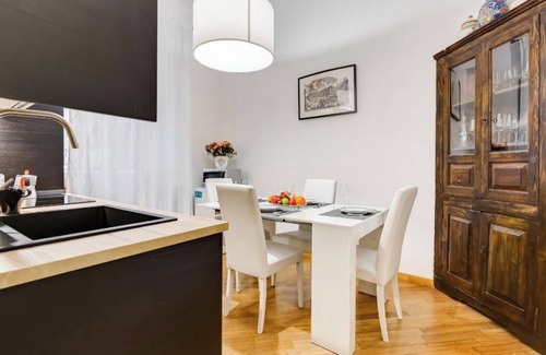 Rione XVI Ludovisi Apartment | VENETO COMFORTABLE APARTMENT (one night for up to 6 people)