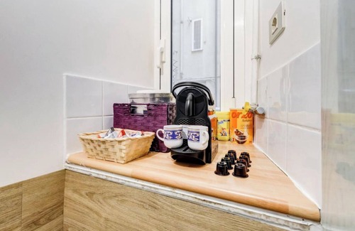 Rione XVI Ludovisi Apartment | VENETO COMFORTABLE APARTMENT (one night for up to 6 people)