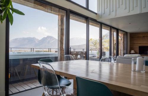 Saint-Jorioz Villa | Venez Chez Vous - Chalet Le Villaret - Vue lac