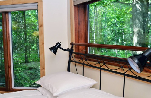 Orford Ski Chalet | Venez Vous Reposer Dans Notre Charmant Écorefuge Situé en Pleine Forêt