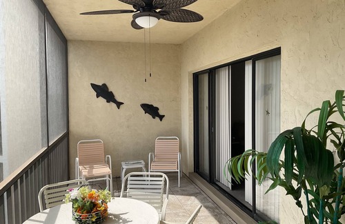 Venice Condo | Venice 2 BDR condo. Summer Rates. Long terms ok.