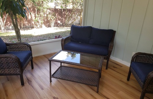 Venice Gardens House | Venice Gardens, 2-Br Pet Friendly Home - Indra