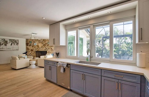 Golden Beach Villa | Venice Golden Sunset Villa