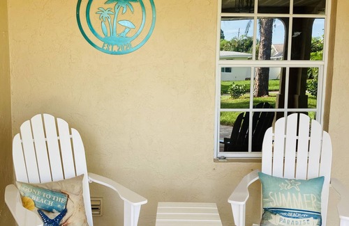 Venice Villa | Venice Island Beach House- Walking Distance to Beach and Downtown!
